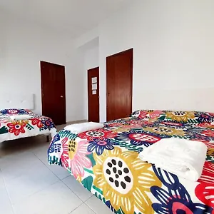 Arc House Ribera Only Adults Albergue
